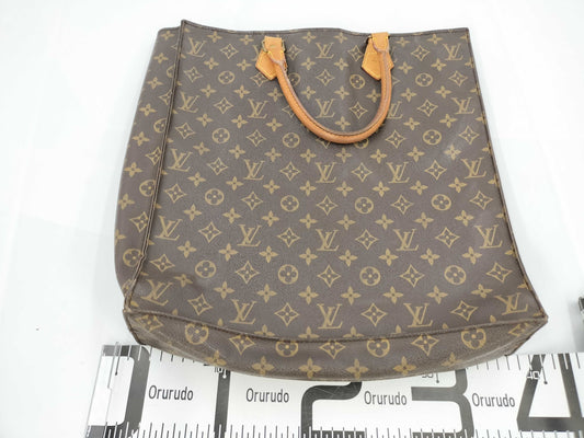 LOUIS VUITTON Monogram Sac Plat Handbag