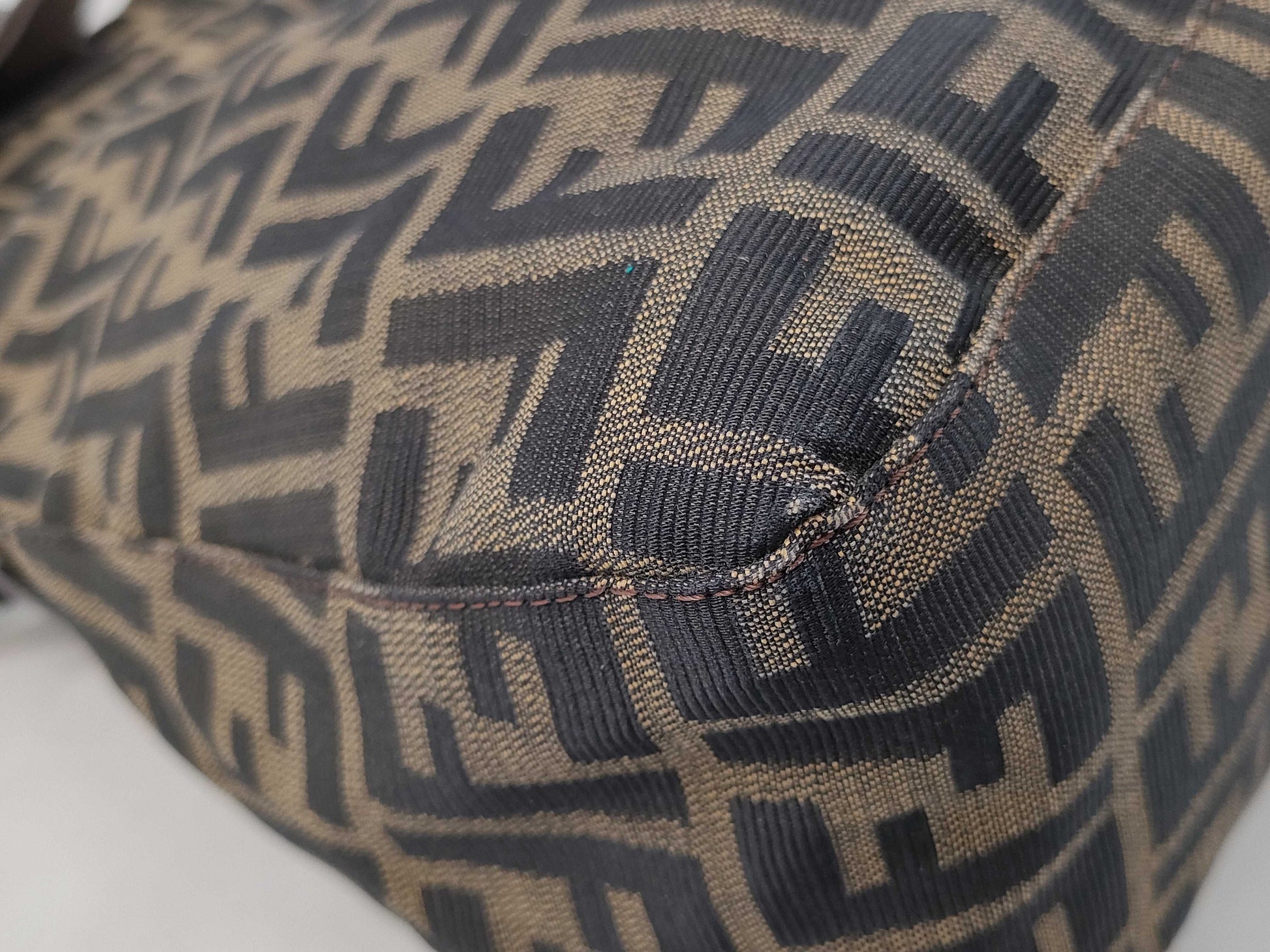 FENDI Mamma One-Shoulder Bag Shoulder Bag
