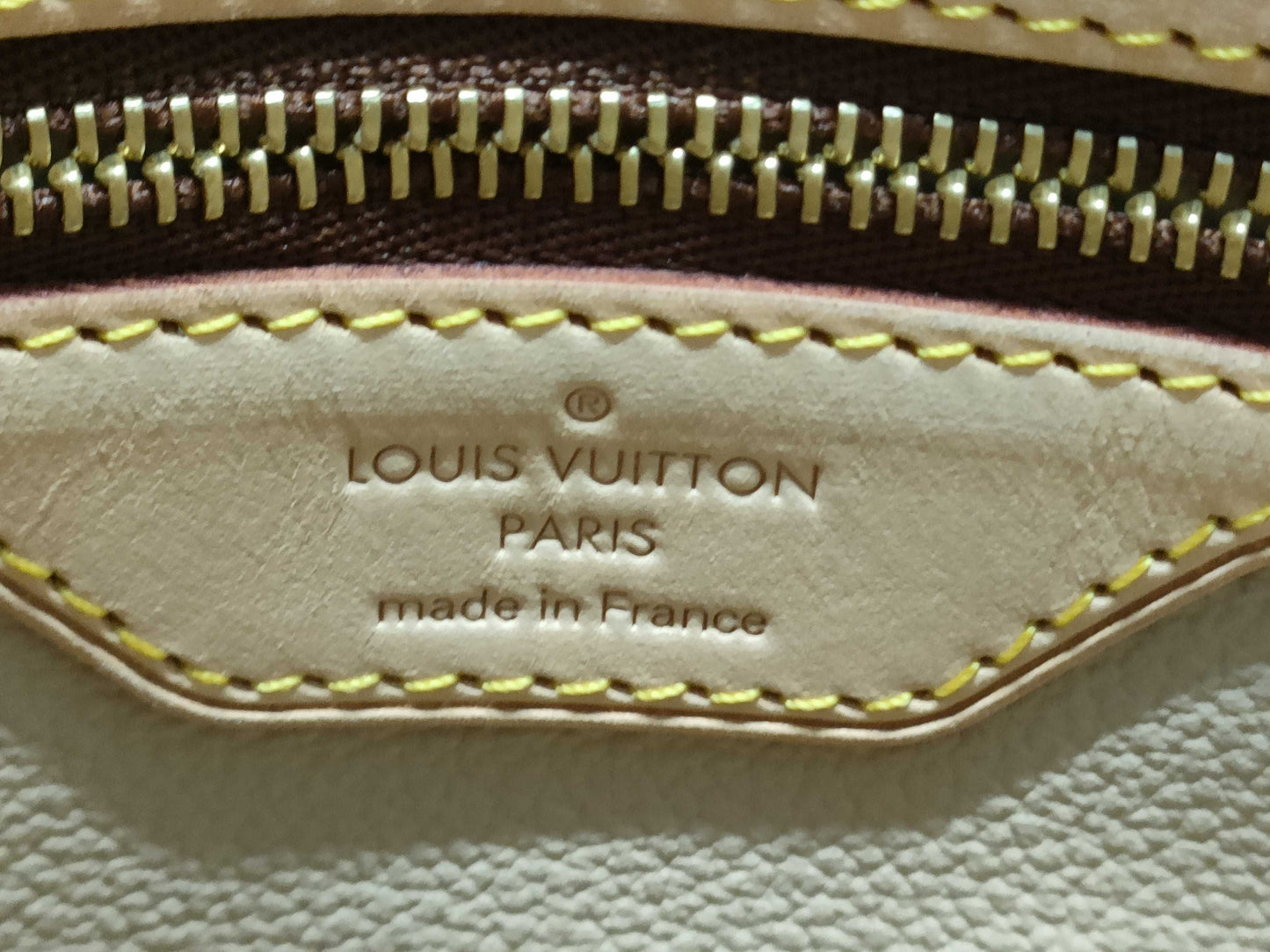 LOUIS VUITTON Monogram M42238 Bucket Tote Bag