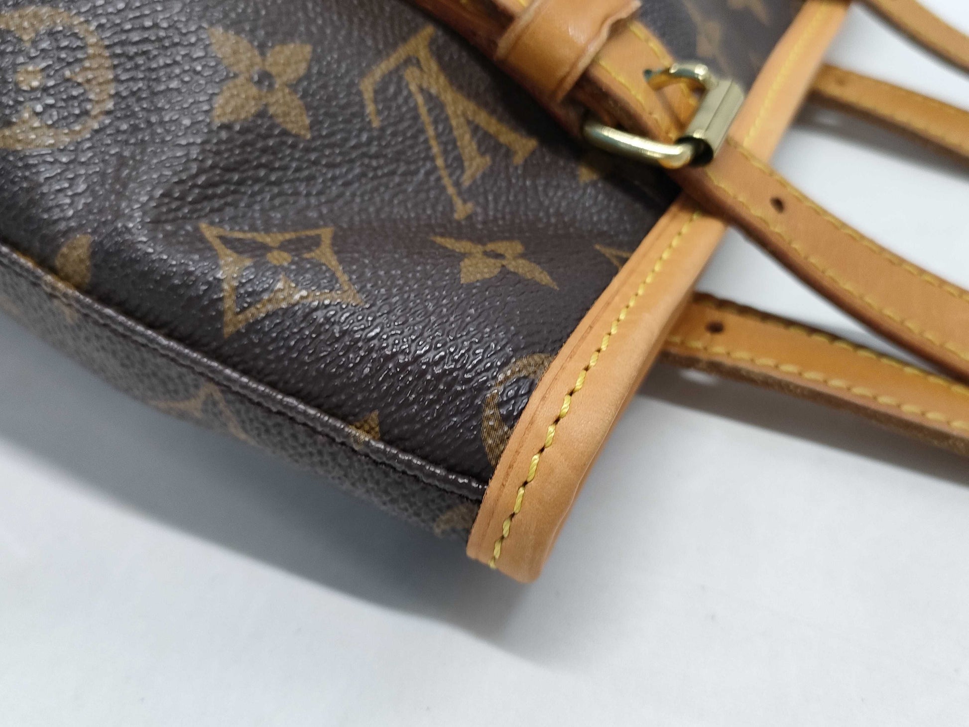 LOUIS VUITTON Monogram M42238 Bucket Tote Bag