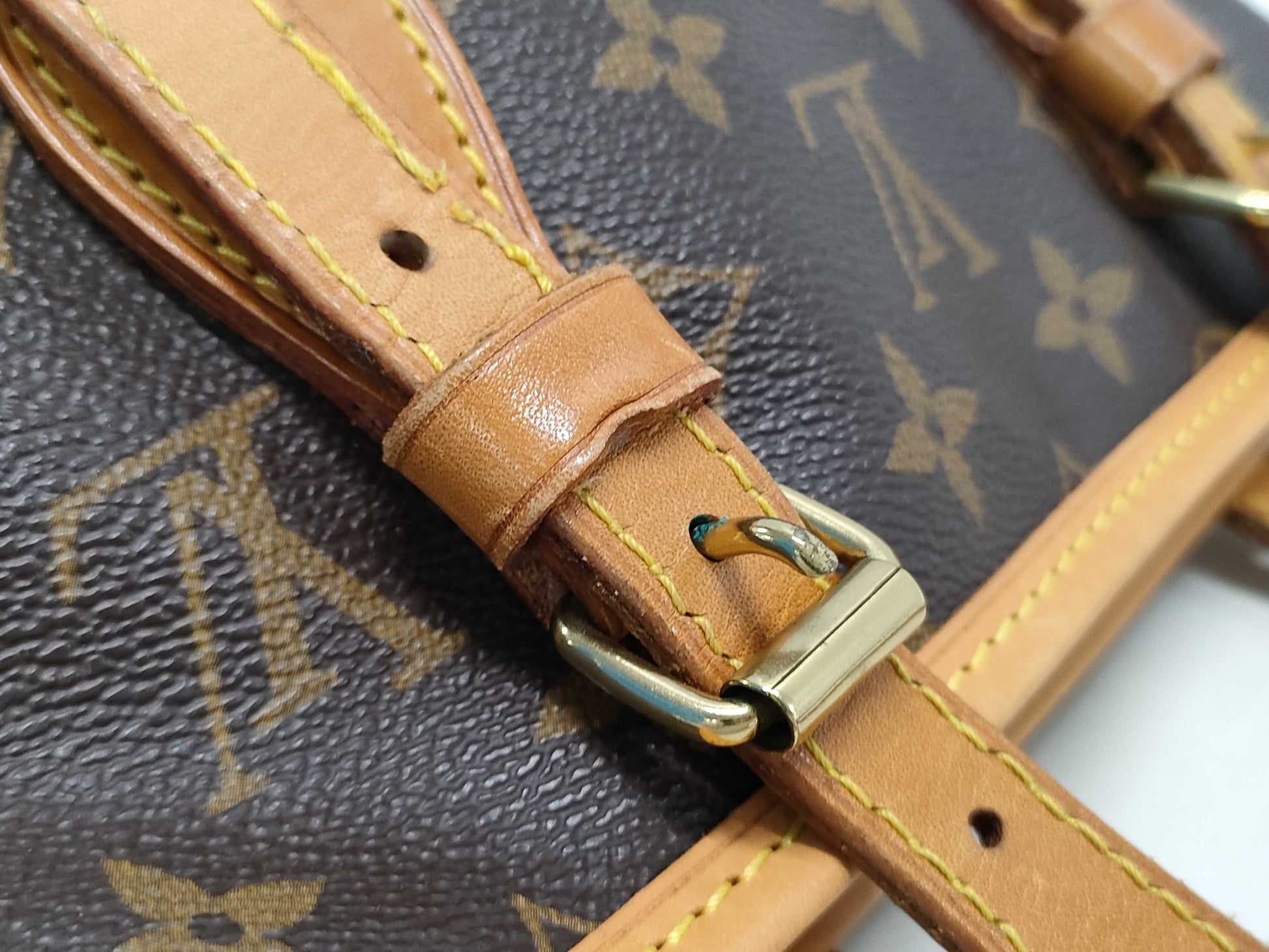 LOUIS VUITTON Monogram M42238 Bucket Tote Bag