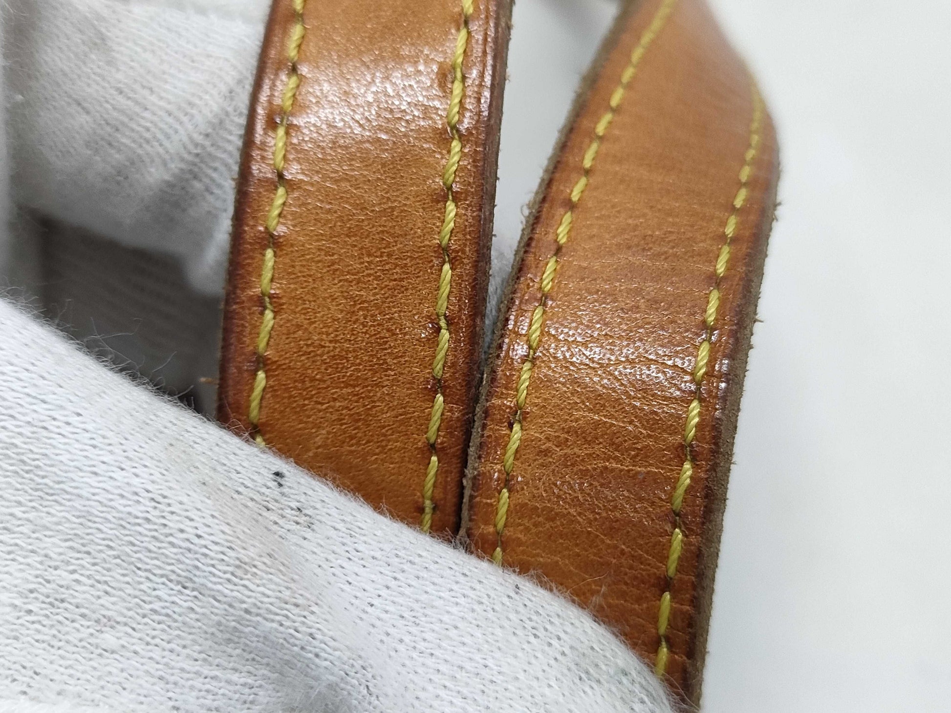 LOUIS VUITTON Monogram M42238 Bucket Tote Bag