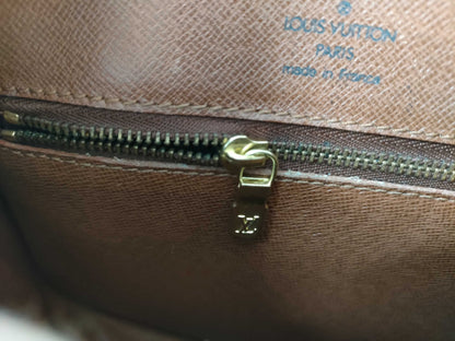 LOUIS VUITTON Monogram Saint-Cloud Shoulder Bag