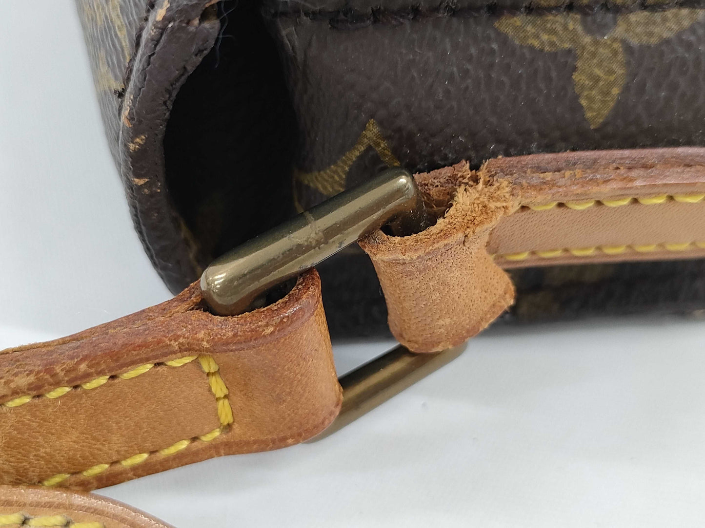 LOUIS VUITTON Monogram Saint-Cloud Shoulder Bag