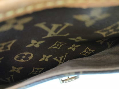 LOUIS VUITTON RFID Unverifiable, Serial Unverifiable, Monogram M42250 Sologne Shoulder Bag
