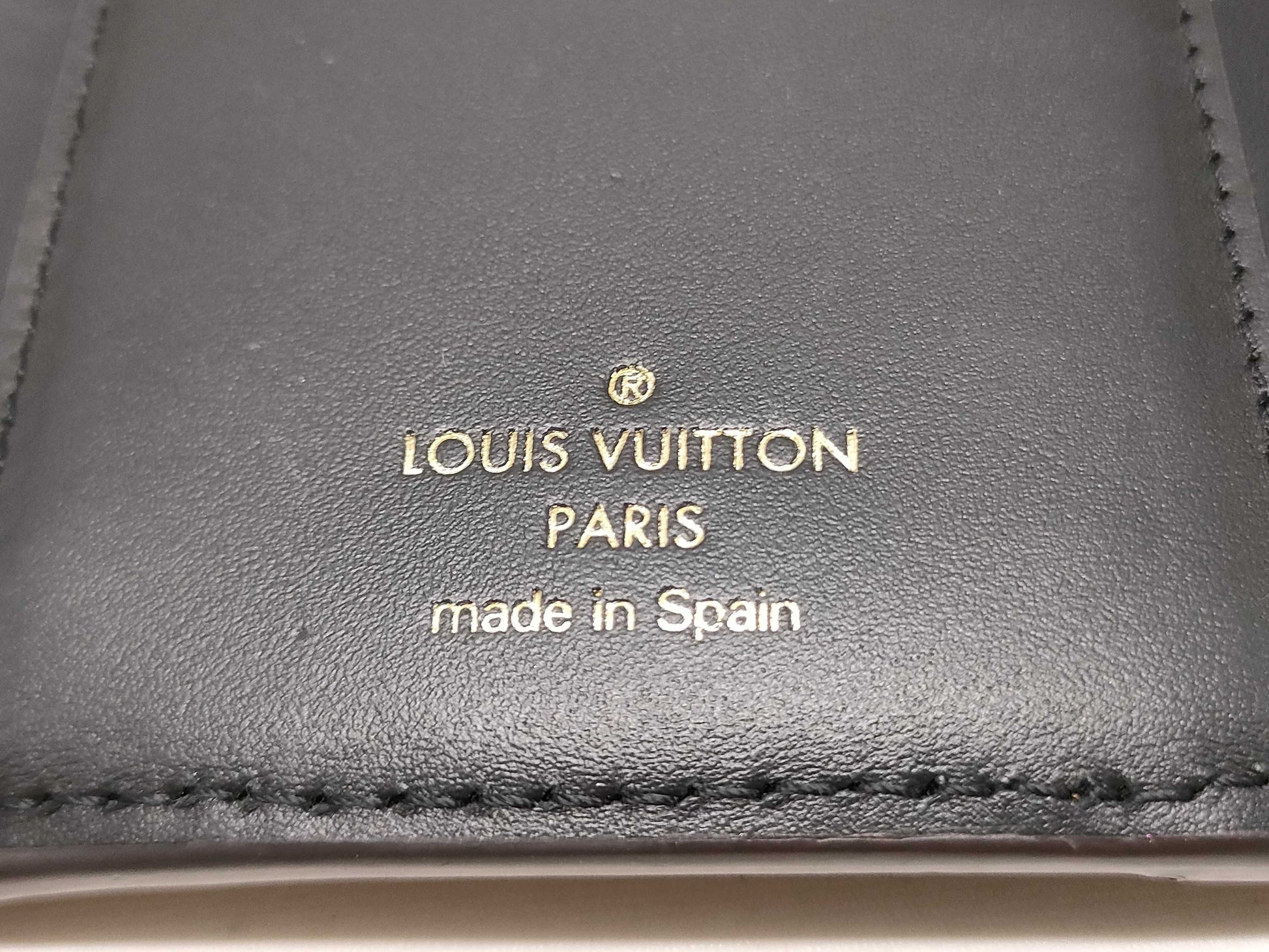 LOUIS VUITTON Monogram Reverse Portefeuille Dauphine Wallet