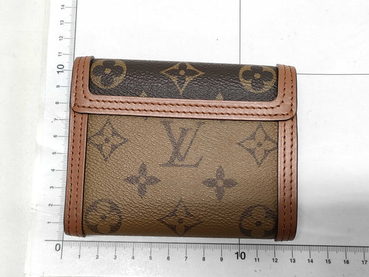 LOUIS VUITTON Monogram Reverse Portefeuille Dauphine Wallet
