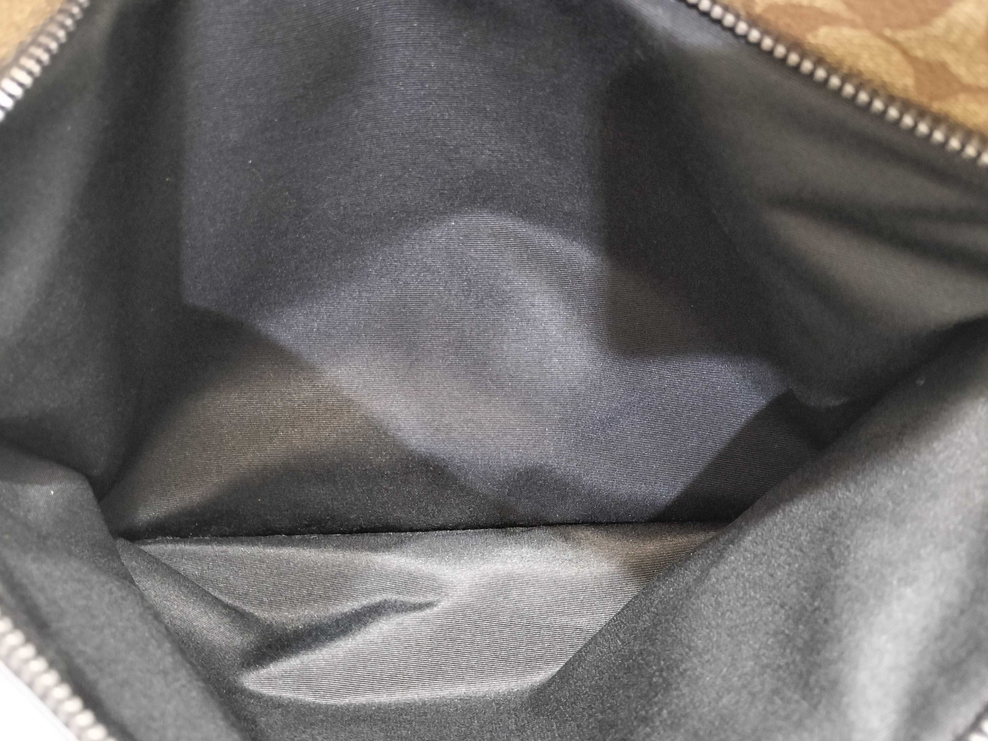 COACH F72528 Signature Tote Bag