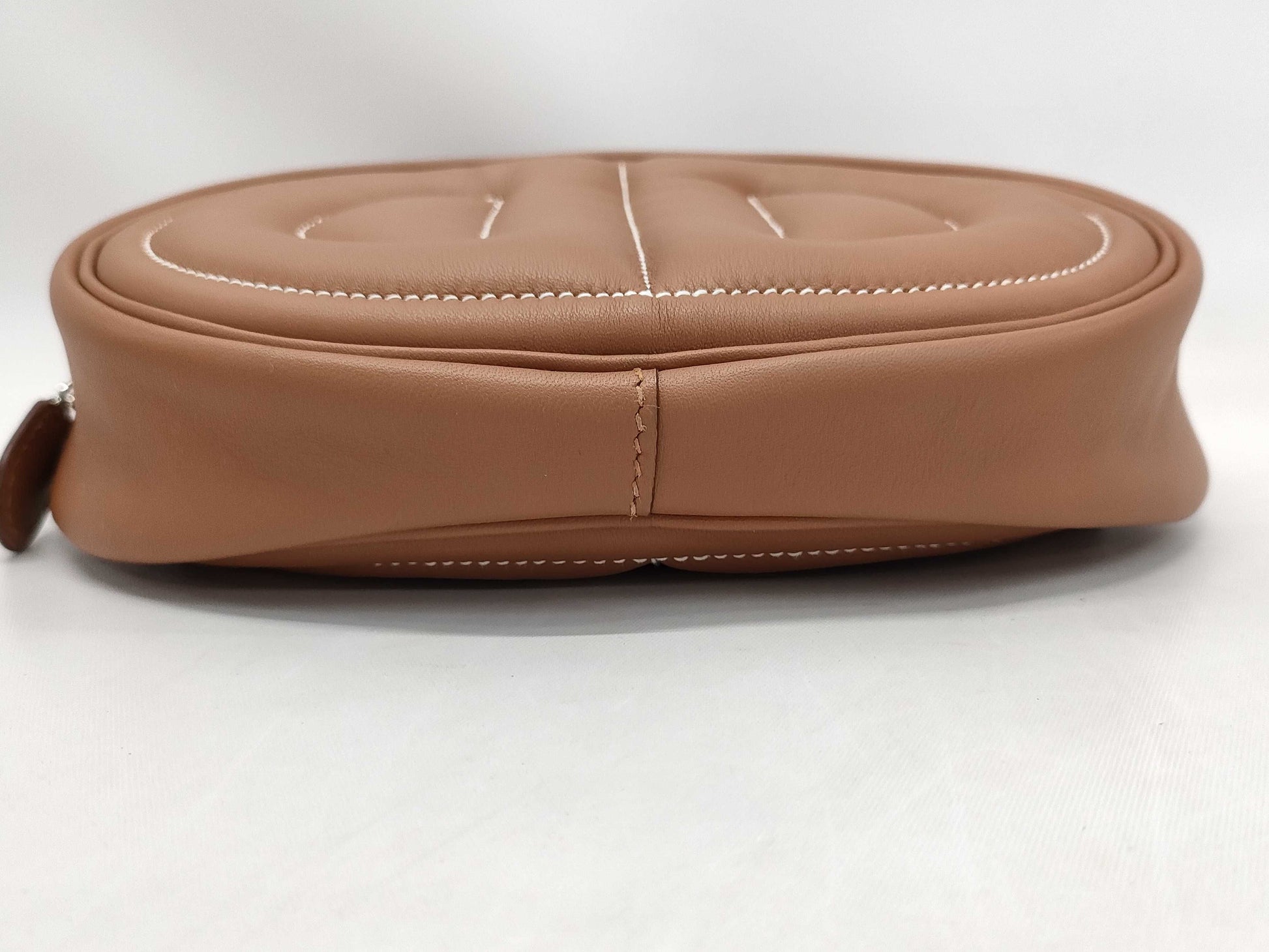 HERMES In the Loop Body Bag, Swift Leather, Gold