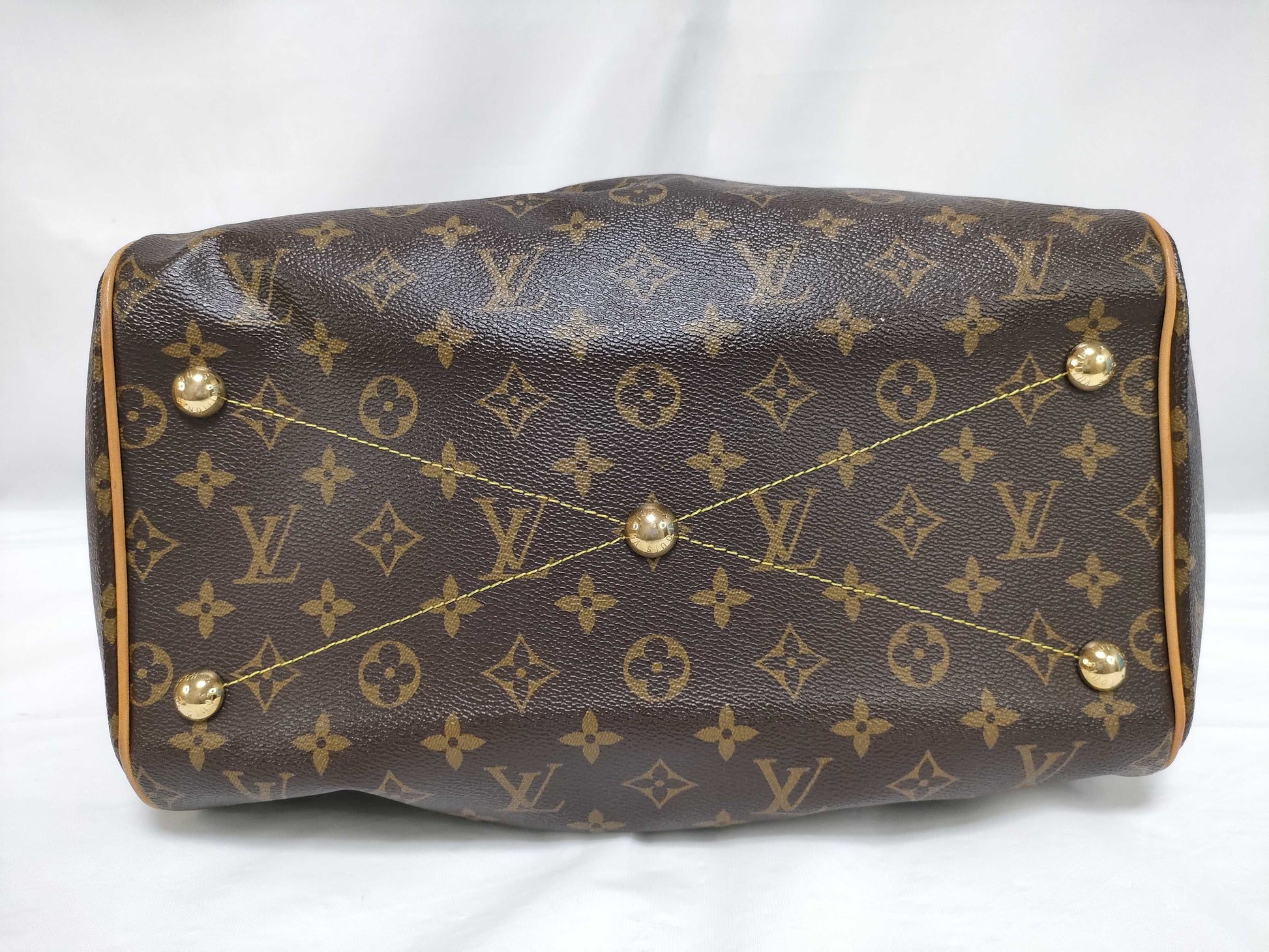 LOUIS VUITTON SP2151 Monogram Tivoli GM Shoulder Bag
