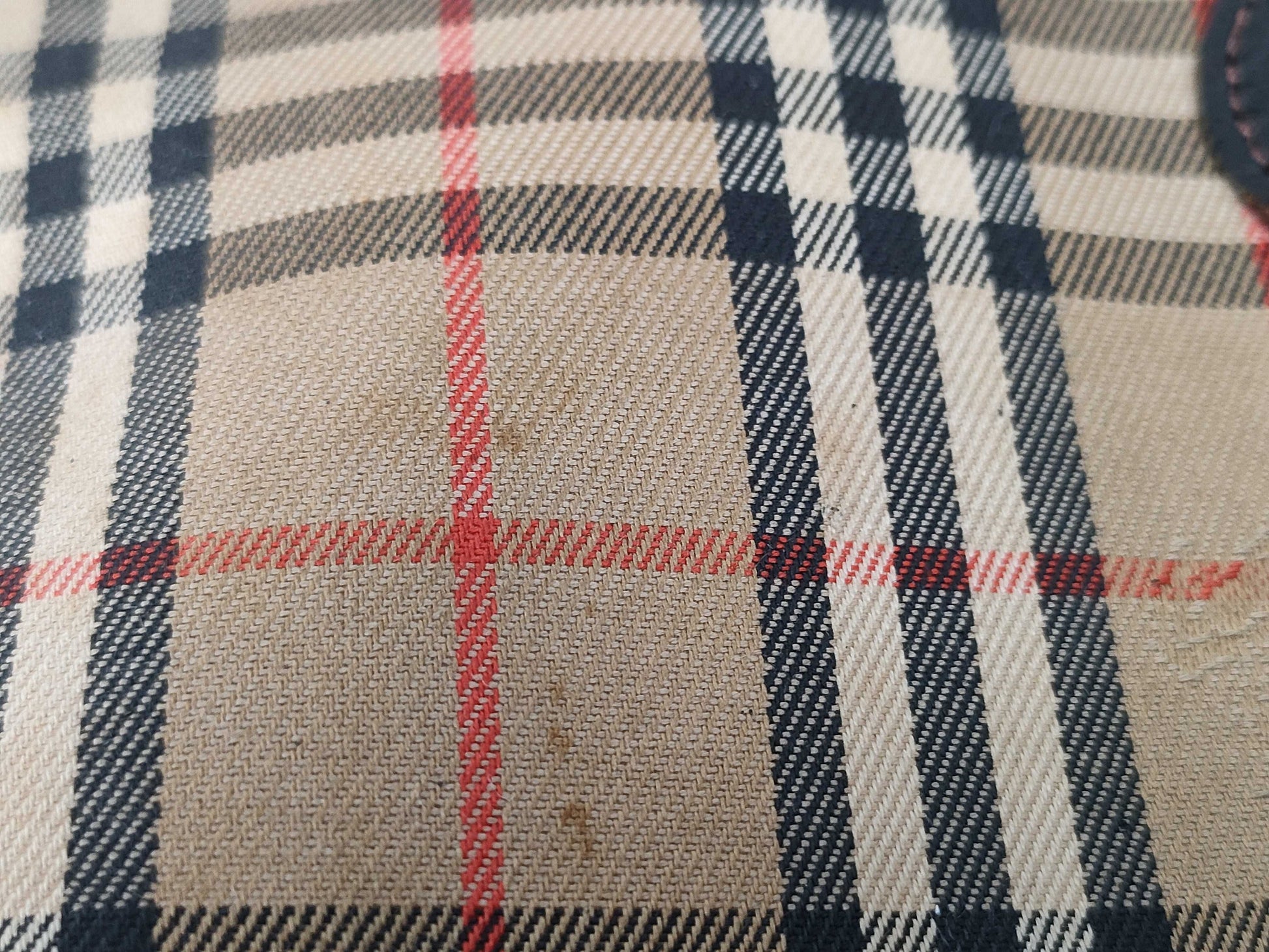 Burberrys Check Pouch