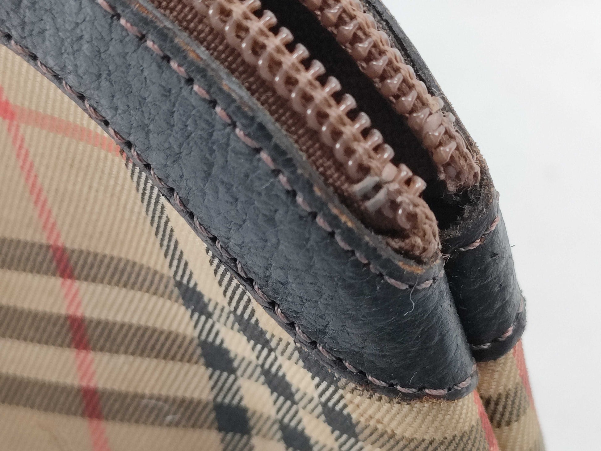 Burberrys Check Pouch