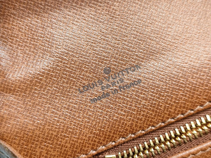 LOUIS VUITTON Monogram Pochette Dame Clutch Bag