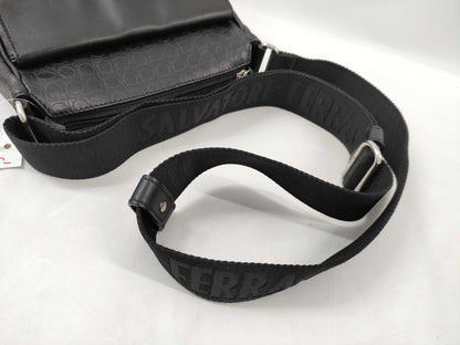 Salvatore Ferragamo Gancini Leather Shoulder Bag