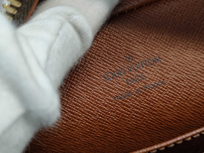 LOUIS VUITTON Monogram M51182 Cite MM Shoulder Bag