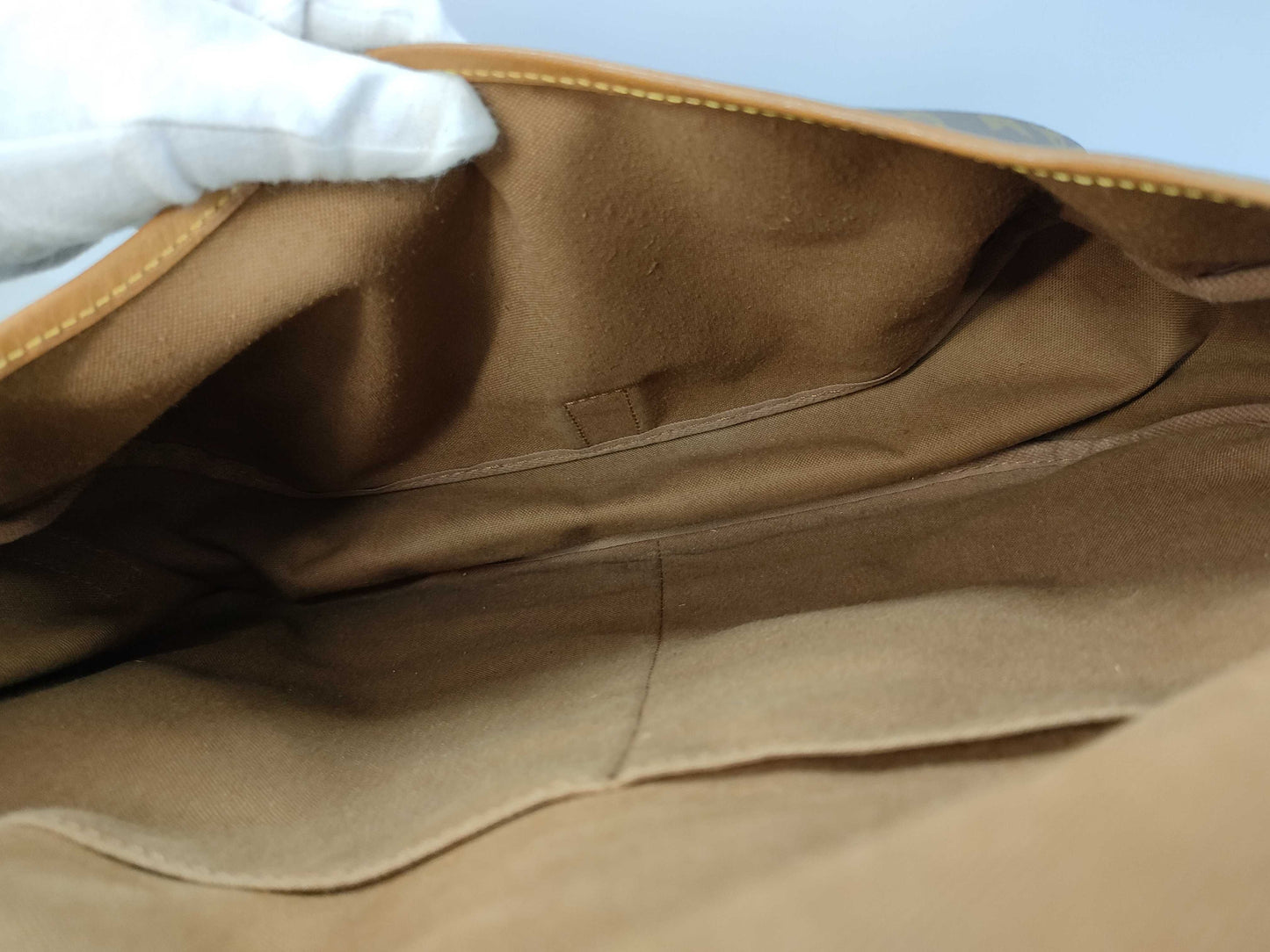 LOUIS VUITTON Monogram M42254 Saumur 35 Shoulder Bag