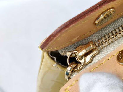LOUIS VUITTON Vernis Blair MM Handbag