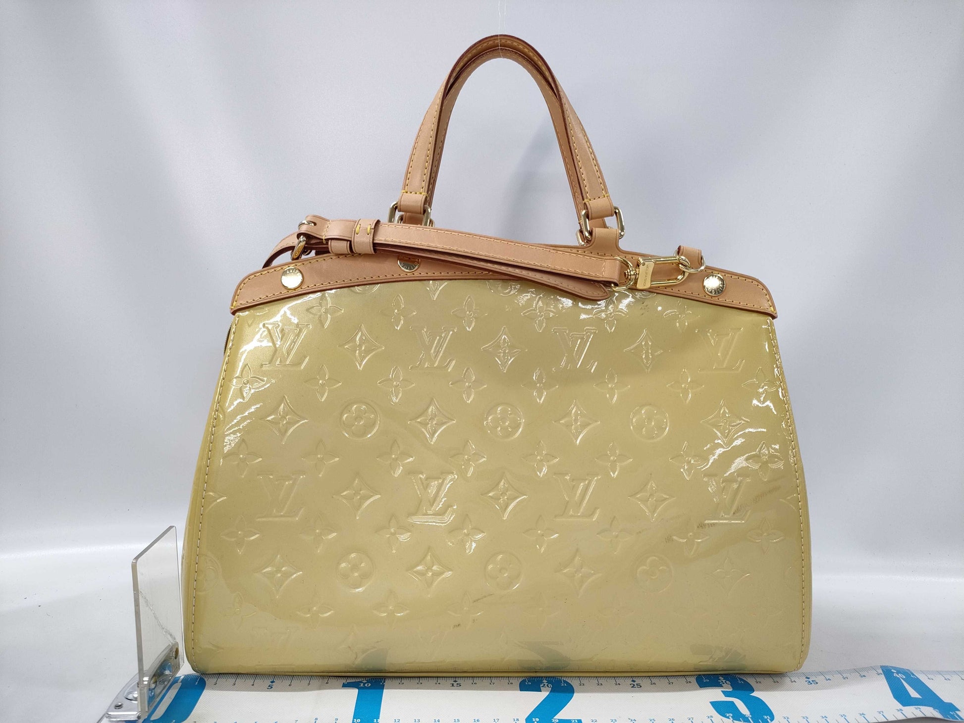 LOUIS VUITTON Vernis Blair MM Handbag
