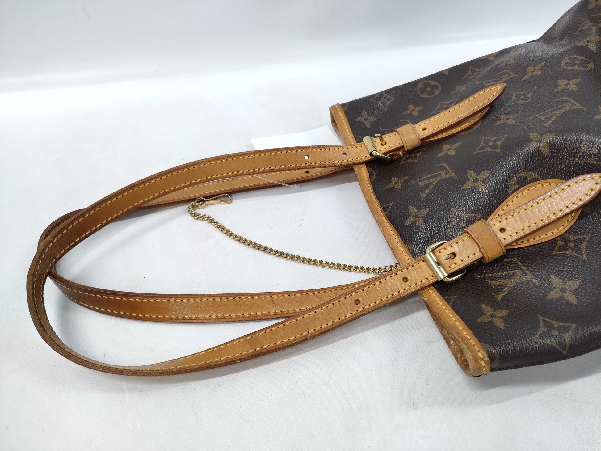 LOUIS VUITTON Monogram M42238 Petit Bucket Tote Bag