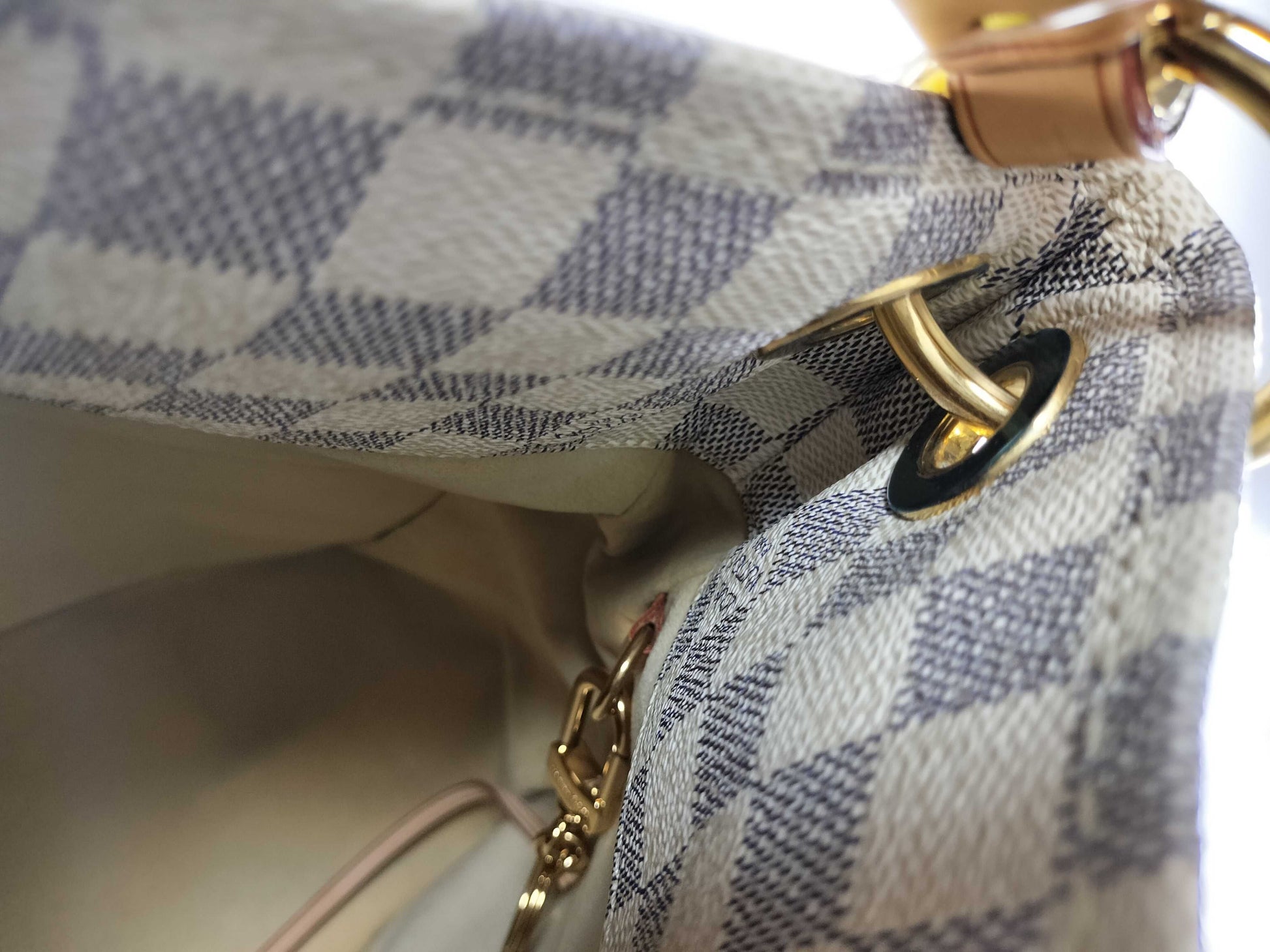 LOUIS VUITTON Damier Azur Artsy GM Shoulder Bag 