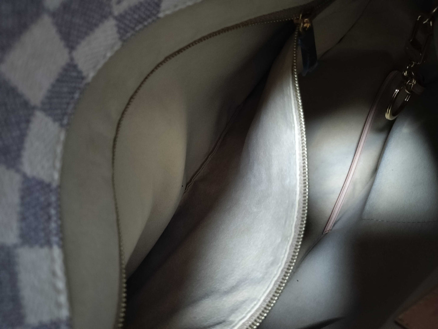 LOUIS VUITTON Damier Azur Artsy GM Shoulder Bag 