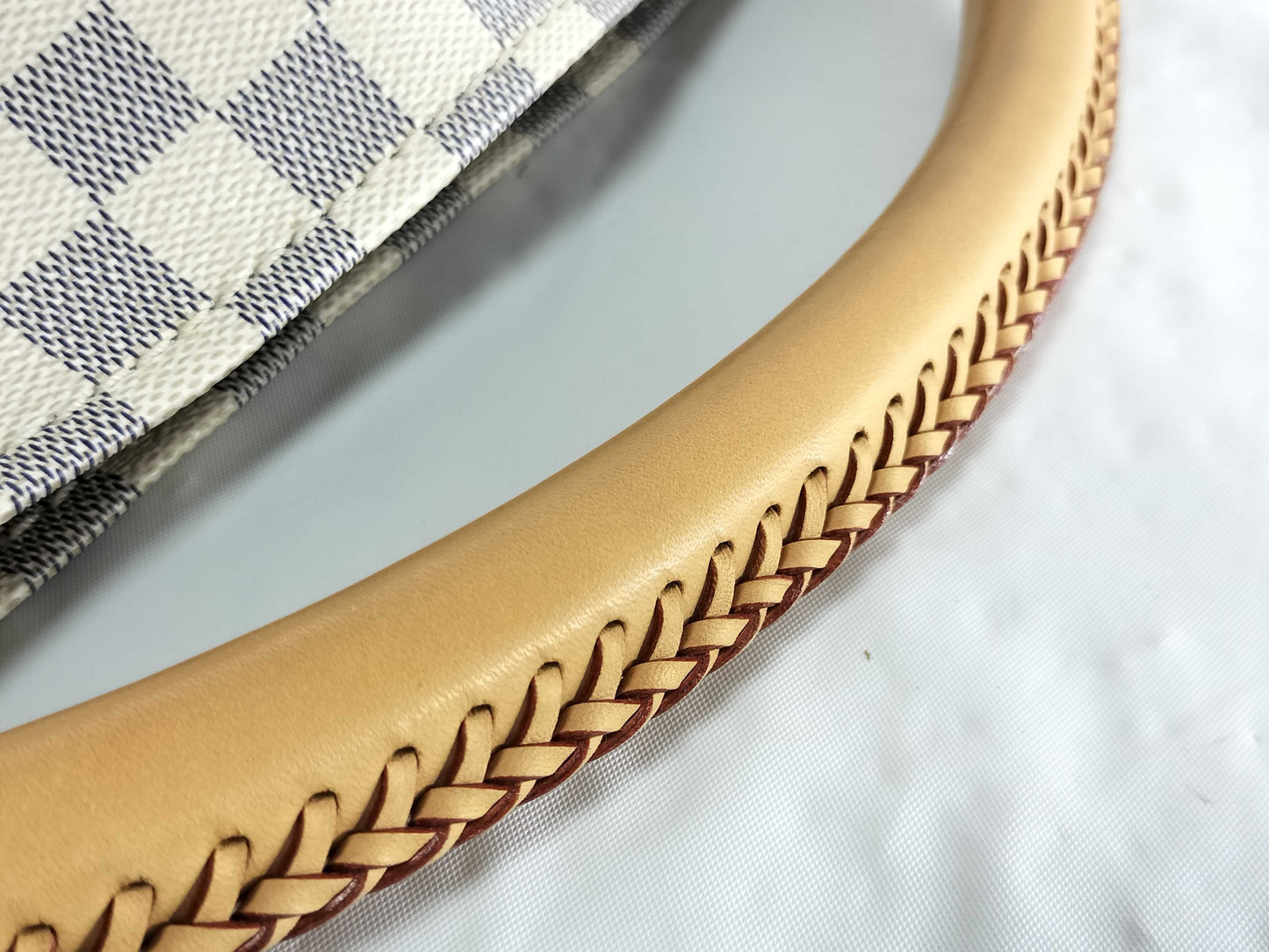 LOUIS VUITTON Damier Azur Artsy GM Shoulder Bag 