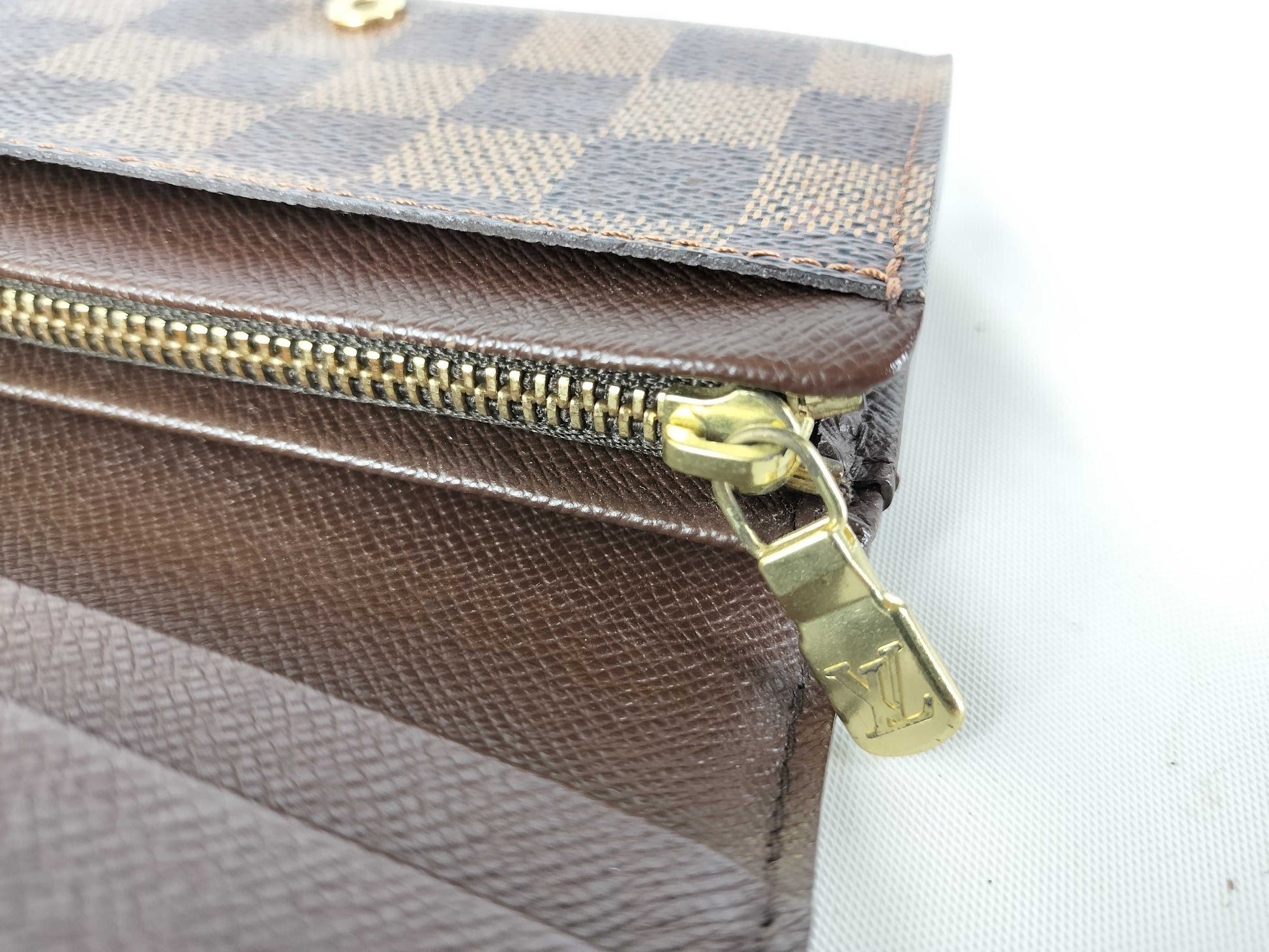 LOUIS VUITTON CA0025 Damier Porte Monnaie Bi-Tresor Wallet