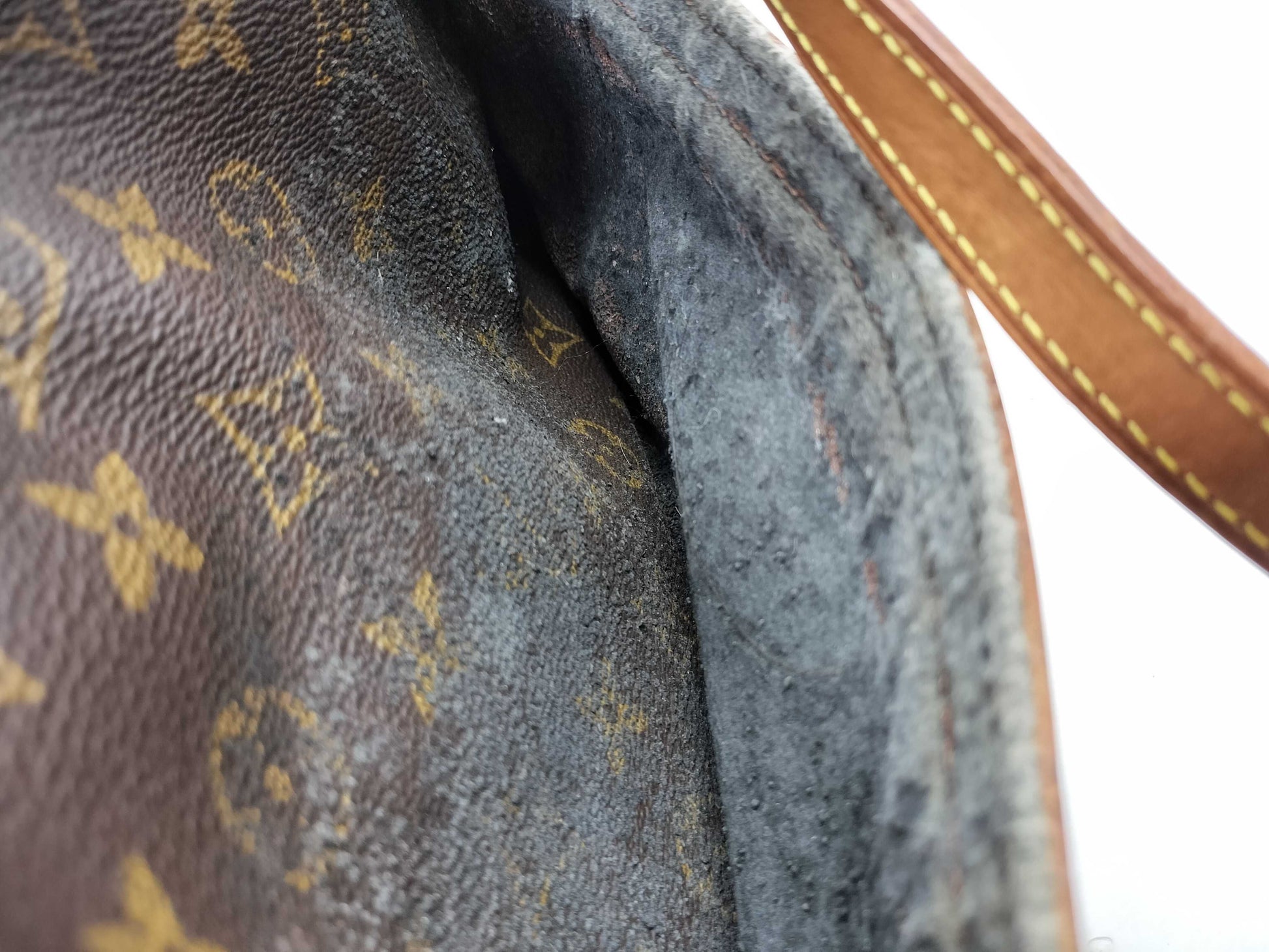 LOUIS VUITTON No. 1900 Monogram M51274 Trocadero Shoulder Bag