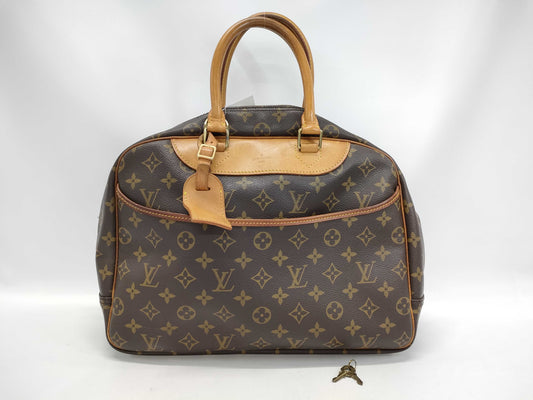 LOUIS VUITTON Monogram Deauville Vanity Handbag