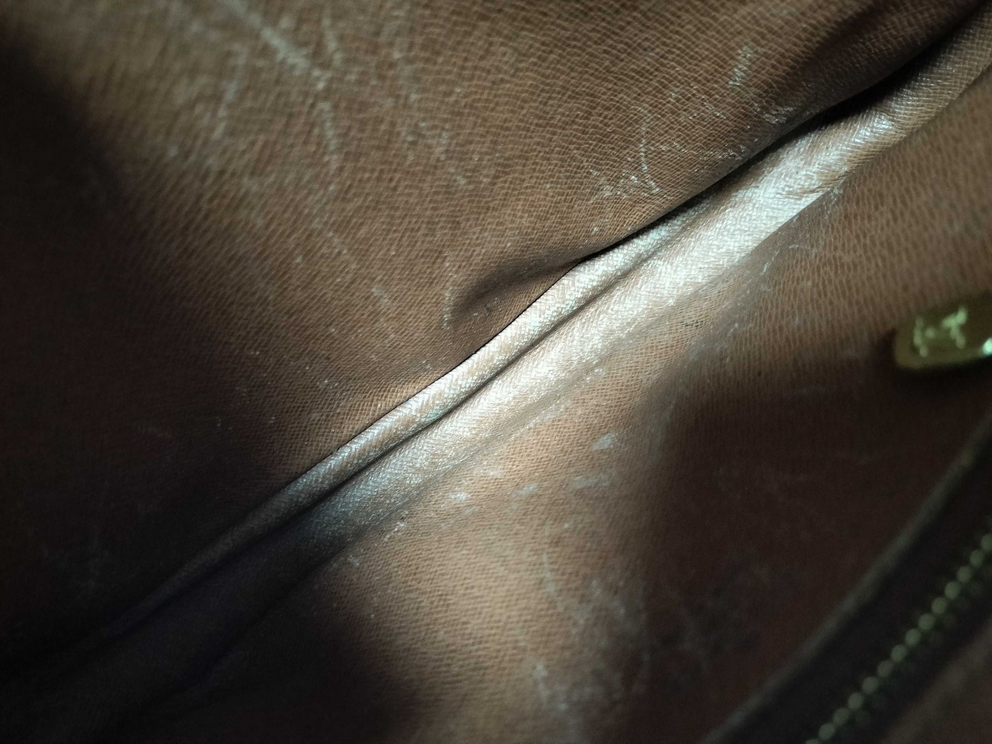 LOUIS VUITTON Unidentified Monogram M51825 Marly Dragonne Second Bag