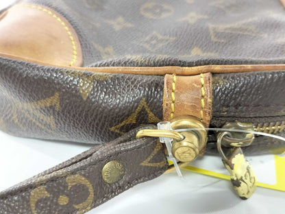 LOUIS VUITTON Unidentified Monogram M51825 Marly Dragonne Second Bag