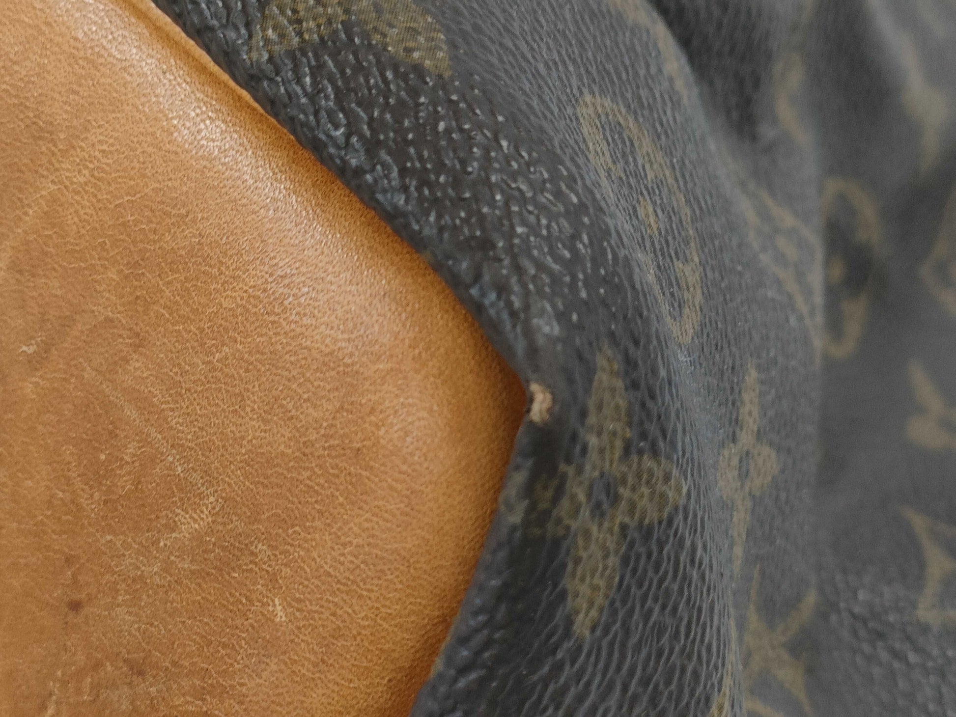 LOUIS VUITTON Monogram M42224 Noe Shoulder Bag