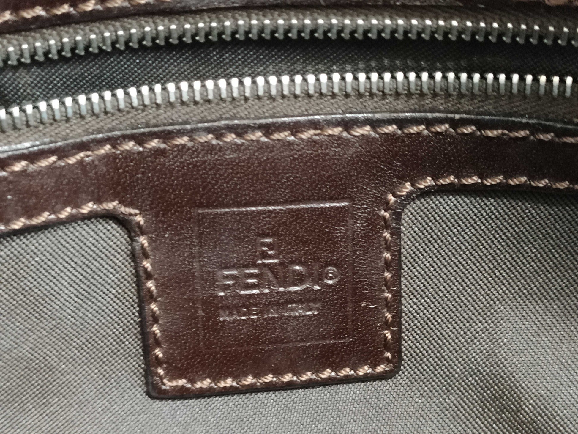 FENDI Zucca Mamma Bucket One-Shoulder Shoulder Bag
