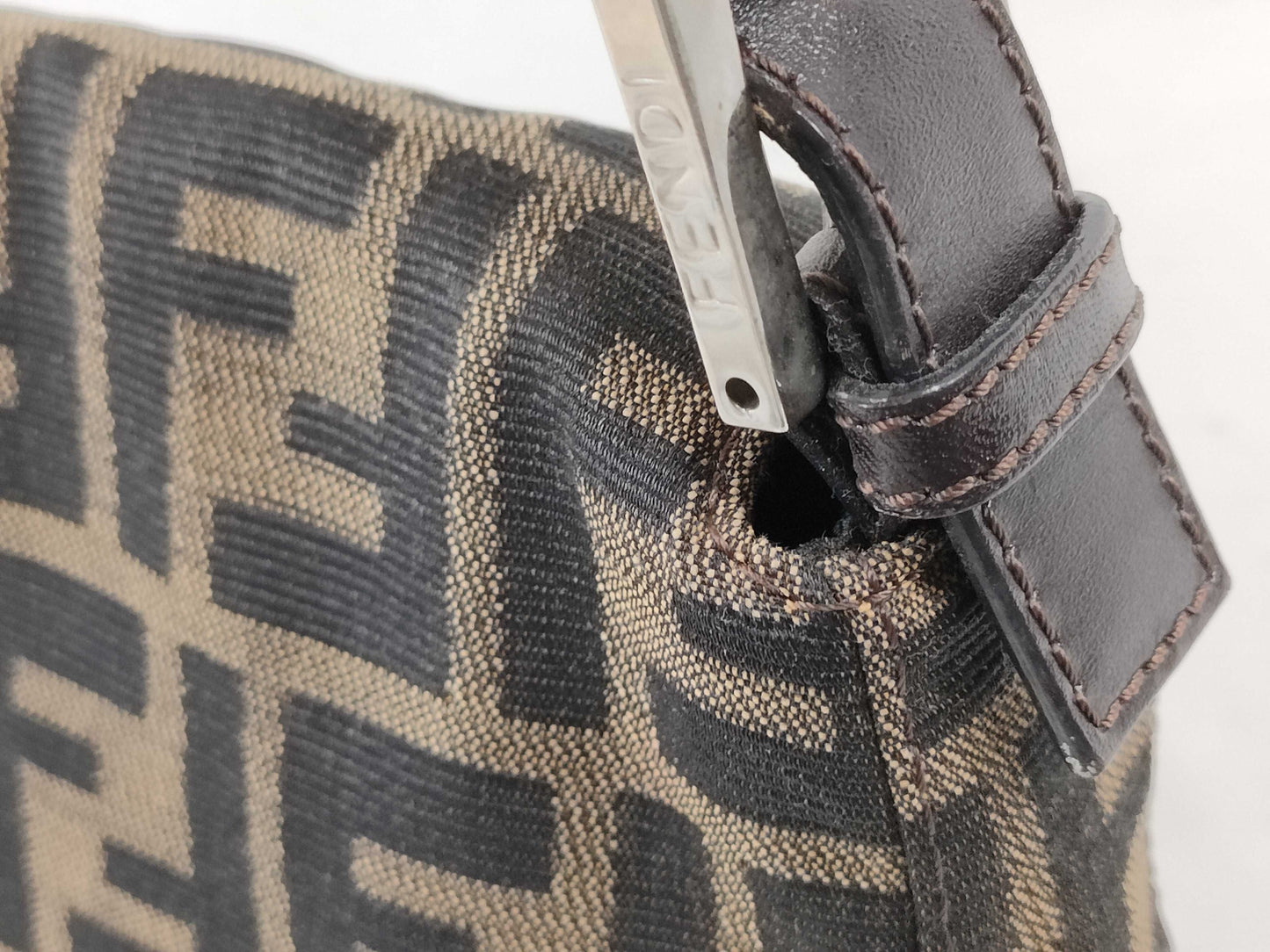 FENDI Zucca Mamma Bucket One-Shoulder Shoulder Bag