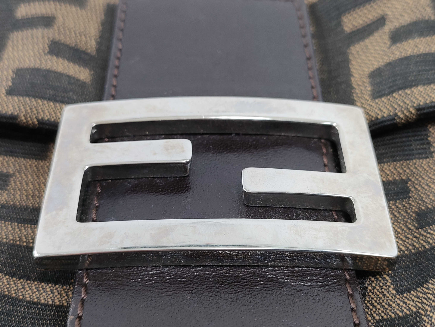 FENDI Zucca Mamma Bucket One-Shoulder Shoulder Bag