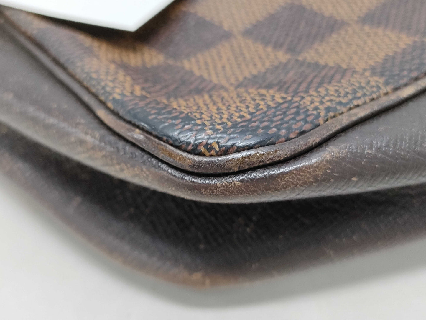 LOUIS VUITTON Damier N51982 Truth Makeup Pouch