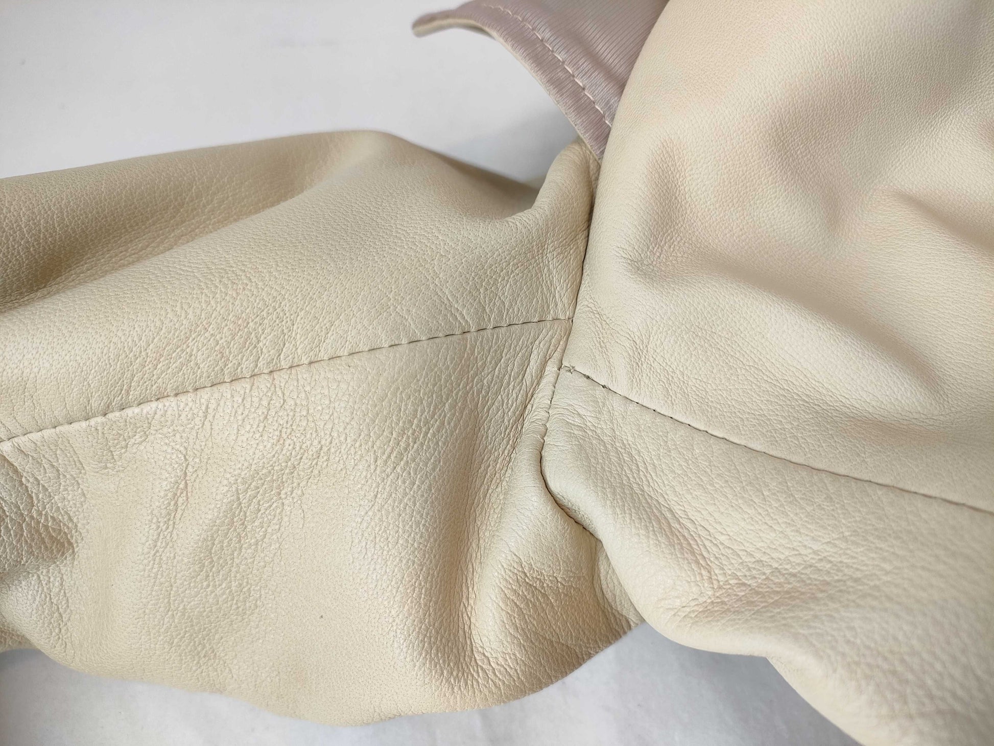 BALENCIAGA Lambskin Trench Coat Beige