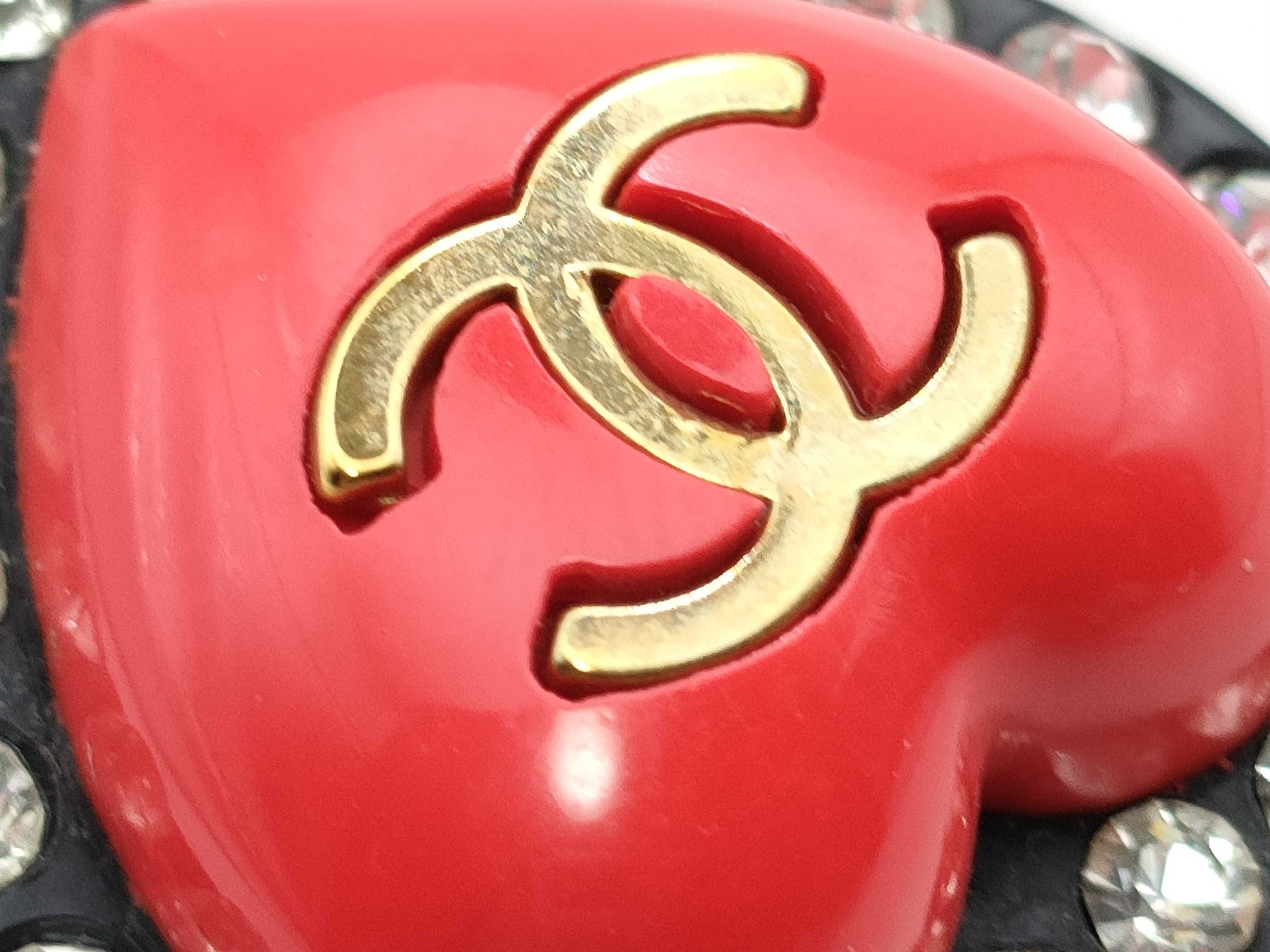 CHANEL 95P Heart Rhinestone Earrings 95P Accessories Collection Accessories Collection 