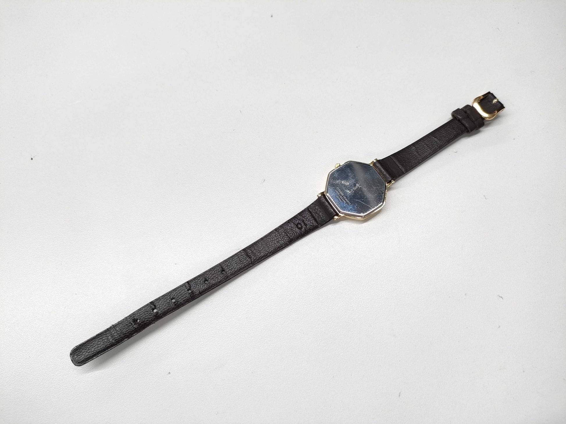 Yves Saint Laurent Citizen 2200-223241Y Women's Watch