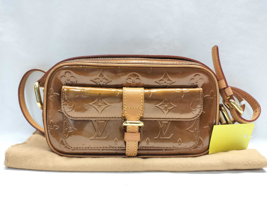LOUIS VUITTON TH1000 Vernis M91109 Christie MM Shoulder Bag