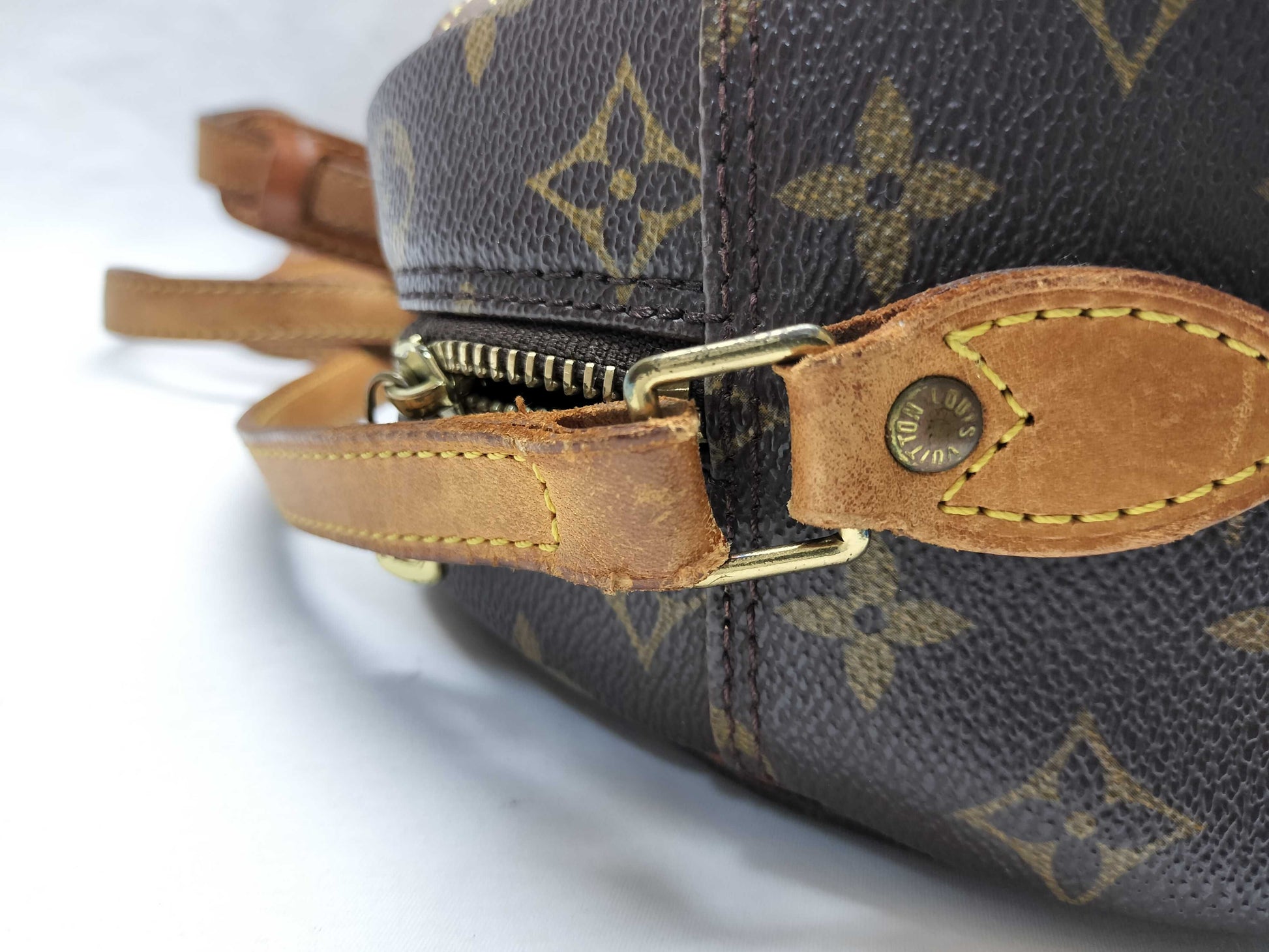 LOUIS VUITTON Unidentified Monogram Blois Shoulder Bag