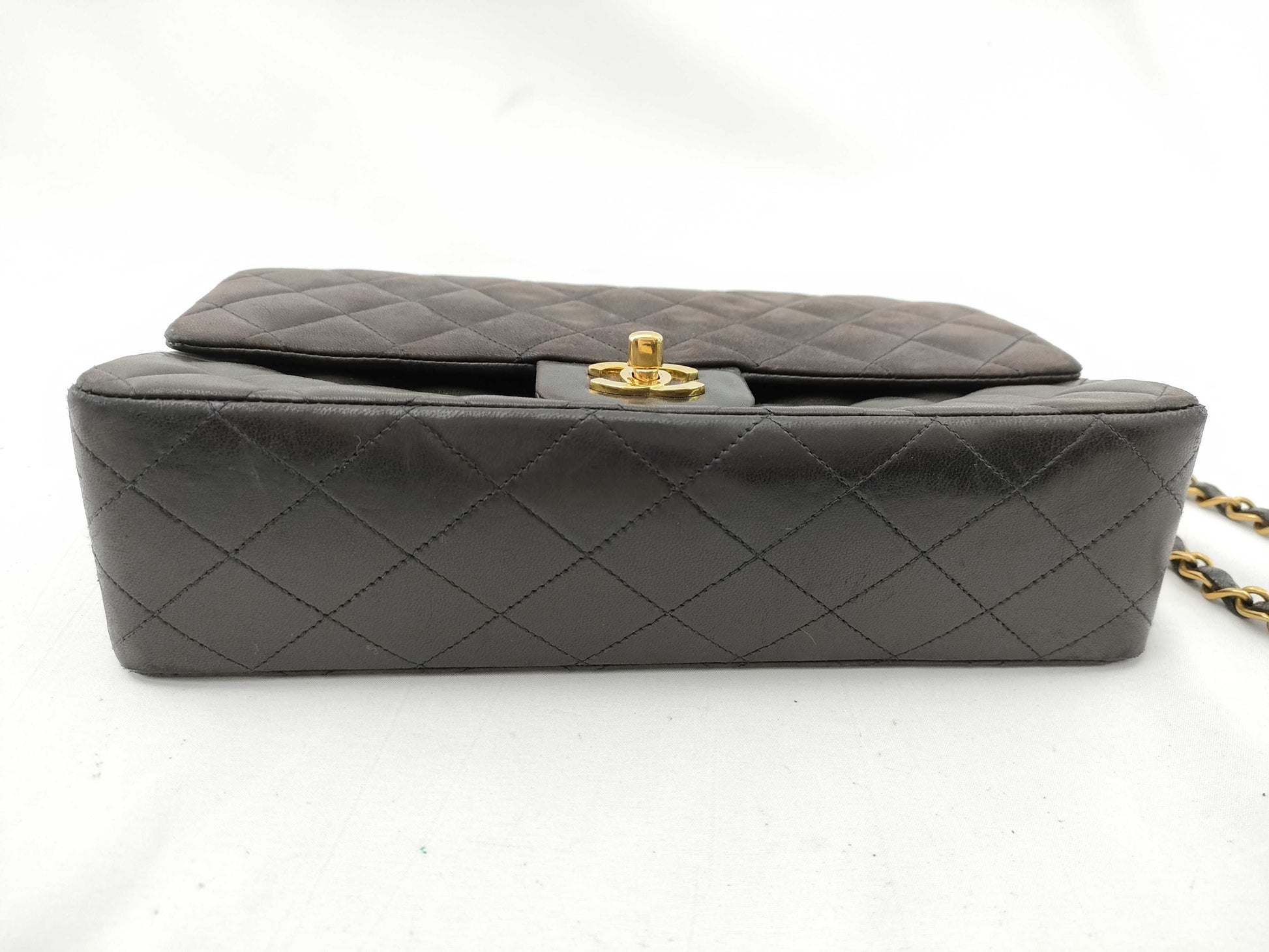 CHANEL [With sticker] No. 2 Lambskin Matelasse 25 Shoulder Bag