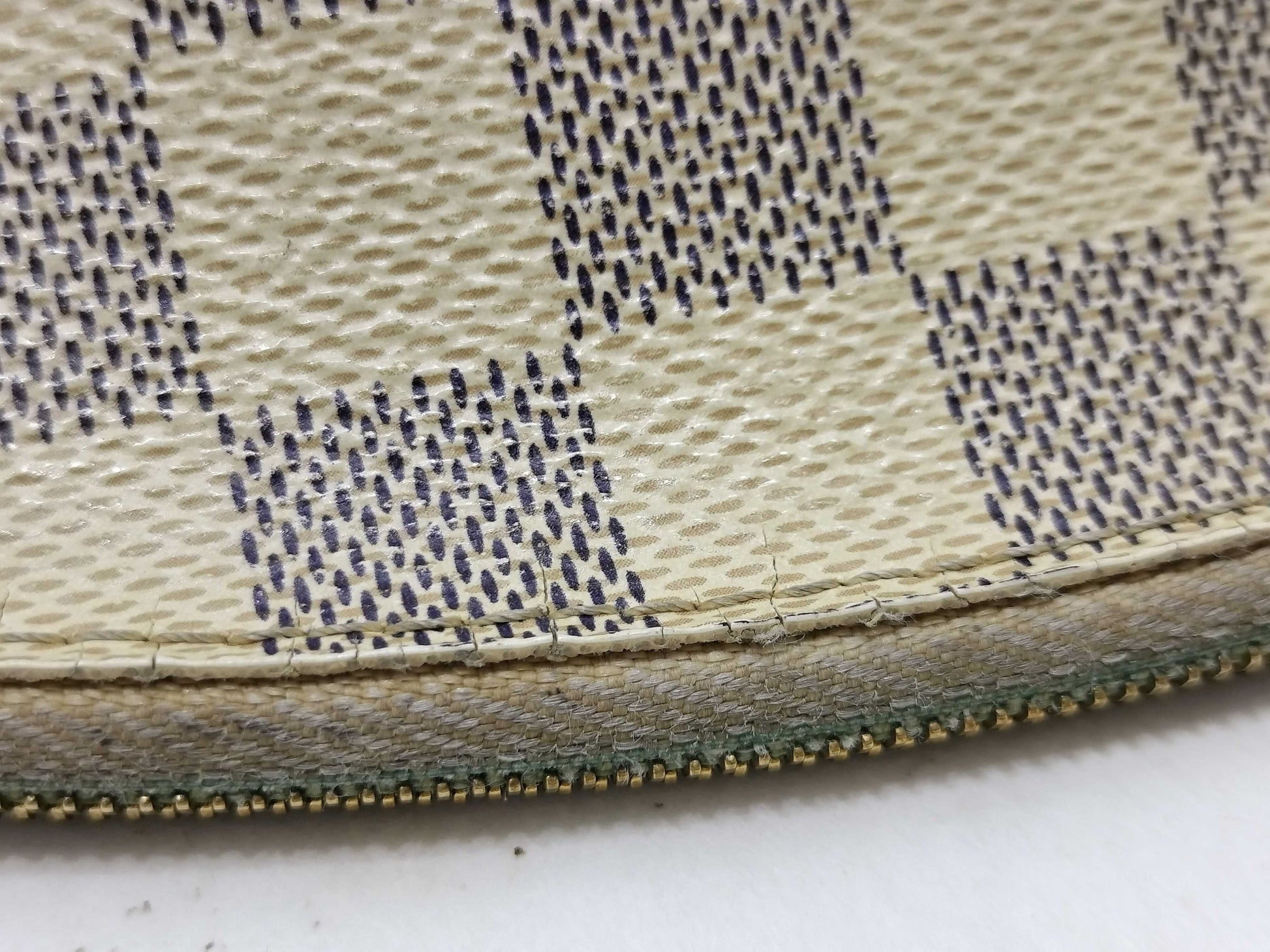 LOUIS VUITTON **2116 Damier Azur Pochette Cosmetic Pouch