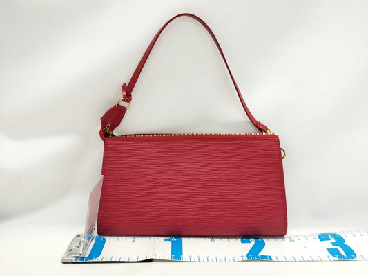 LOUIS VUITTON AR0013 Epi Pochette Accessoires M52947 Handbag