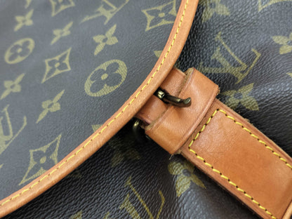 LOUIS VUITTON Monogram M40662 Saumur GM Shoulder Bag