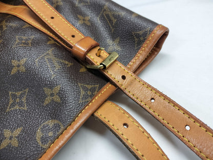 LOUIS VUITTON SD0997 Monogram Bucket GM Shoulder Bag