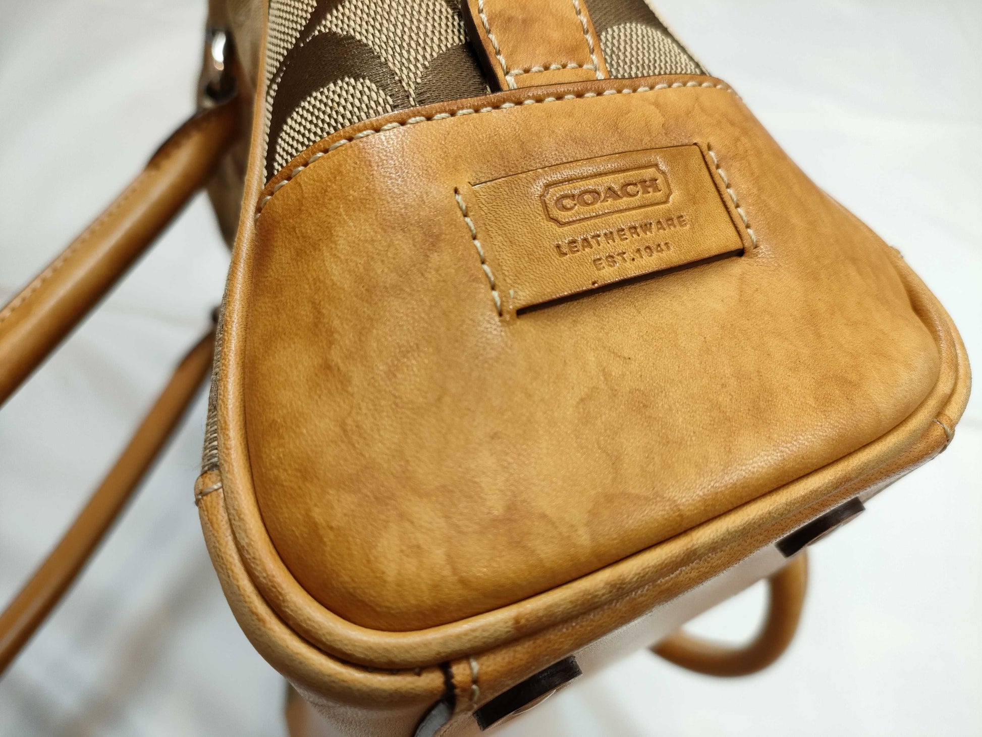 COACH Signature *4-piece handbag