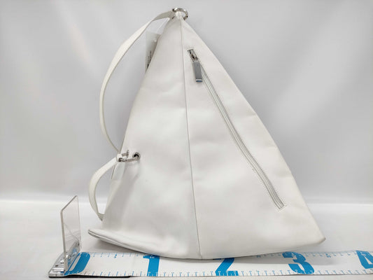 Salvatore Ferragamo Gancini one-shoulder white shoulder bag