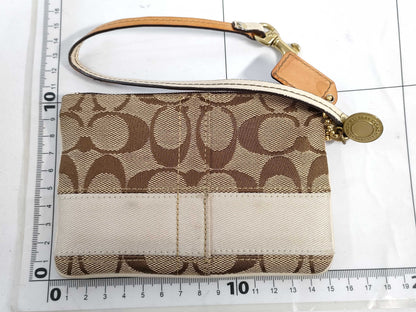 COACH Signature Pouch / Bucket Hat 