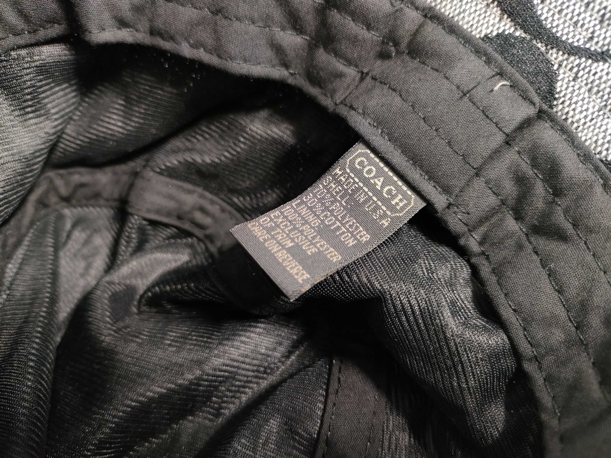 COACH Signature Pouch / Bucket Hat 